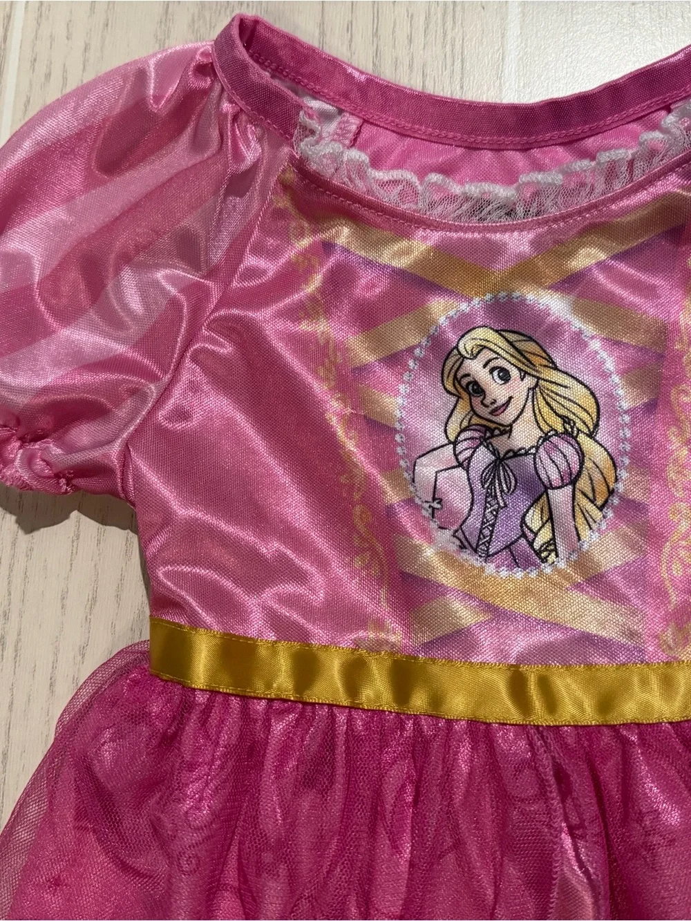 Disney Princess Rapunzel Pink Tulle Nightgown Girls Size 4/5 - Picture 2 of 8